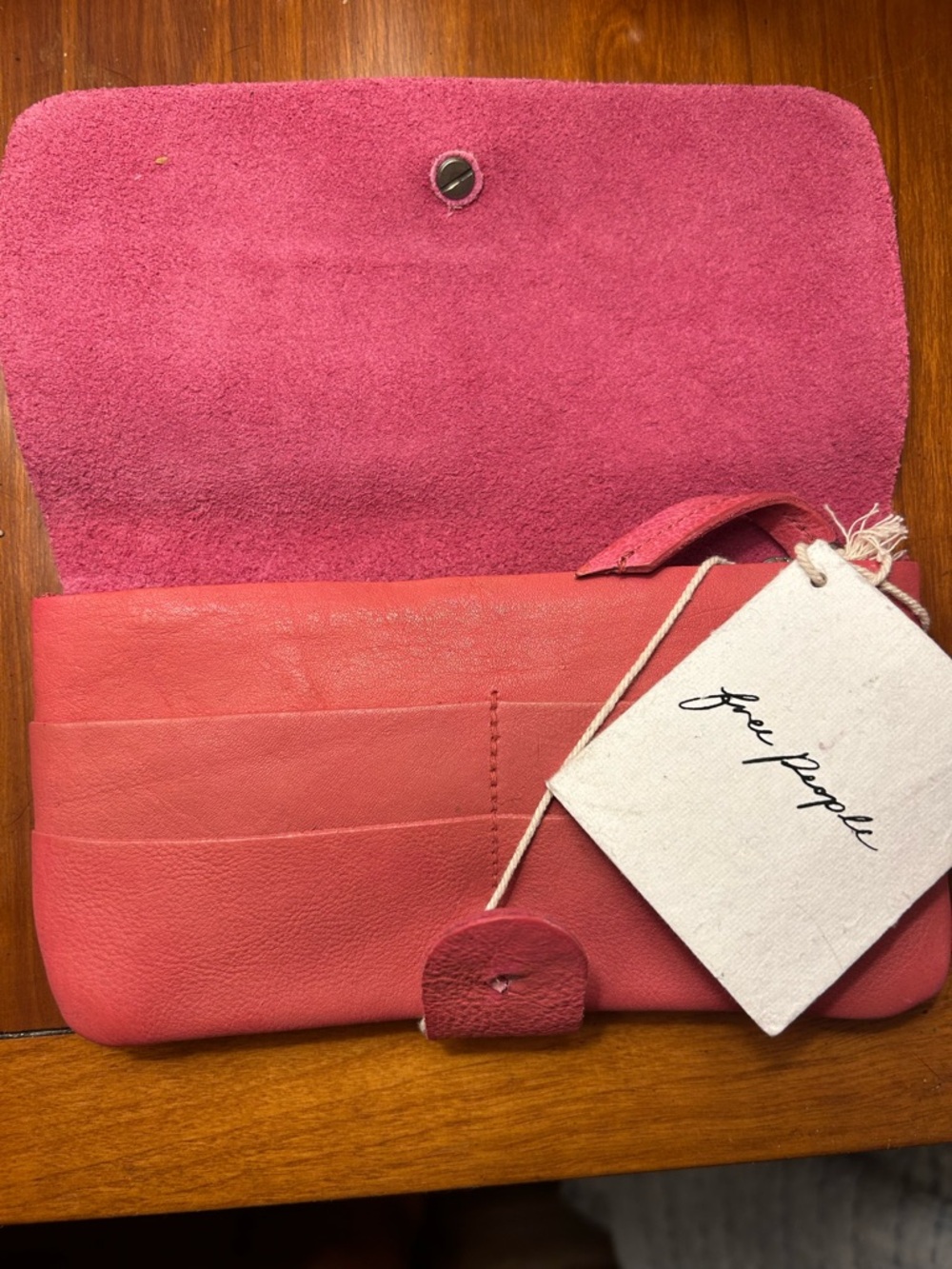 Gorgeous Free People Pulito wallet❤️ - Picture 7 of 7